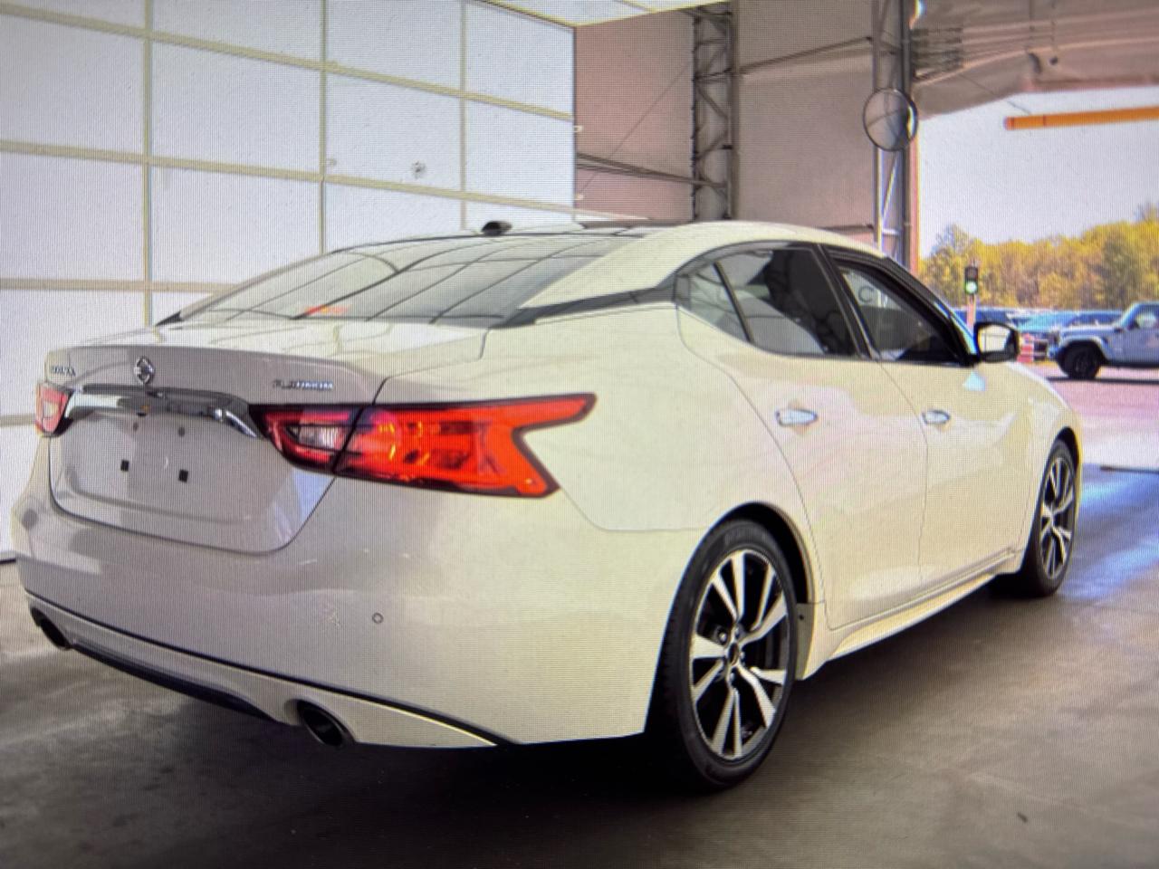 Nissan Maxima 3.5 S 2016