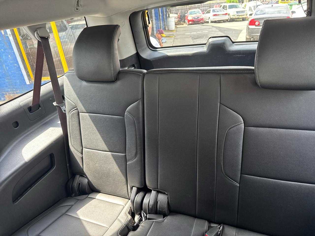 Chevrolet Suburban LT 2WD 2020