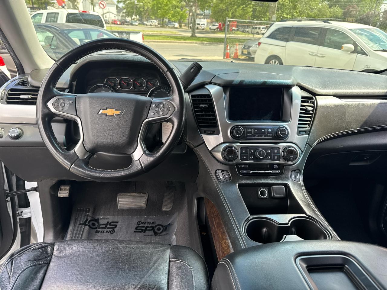 Chevrolet Suburban LT 2WD 2020