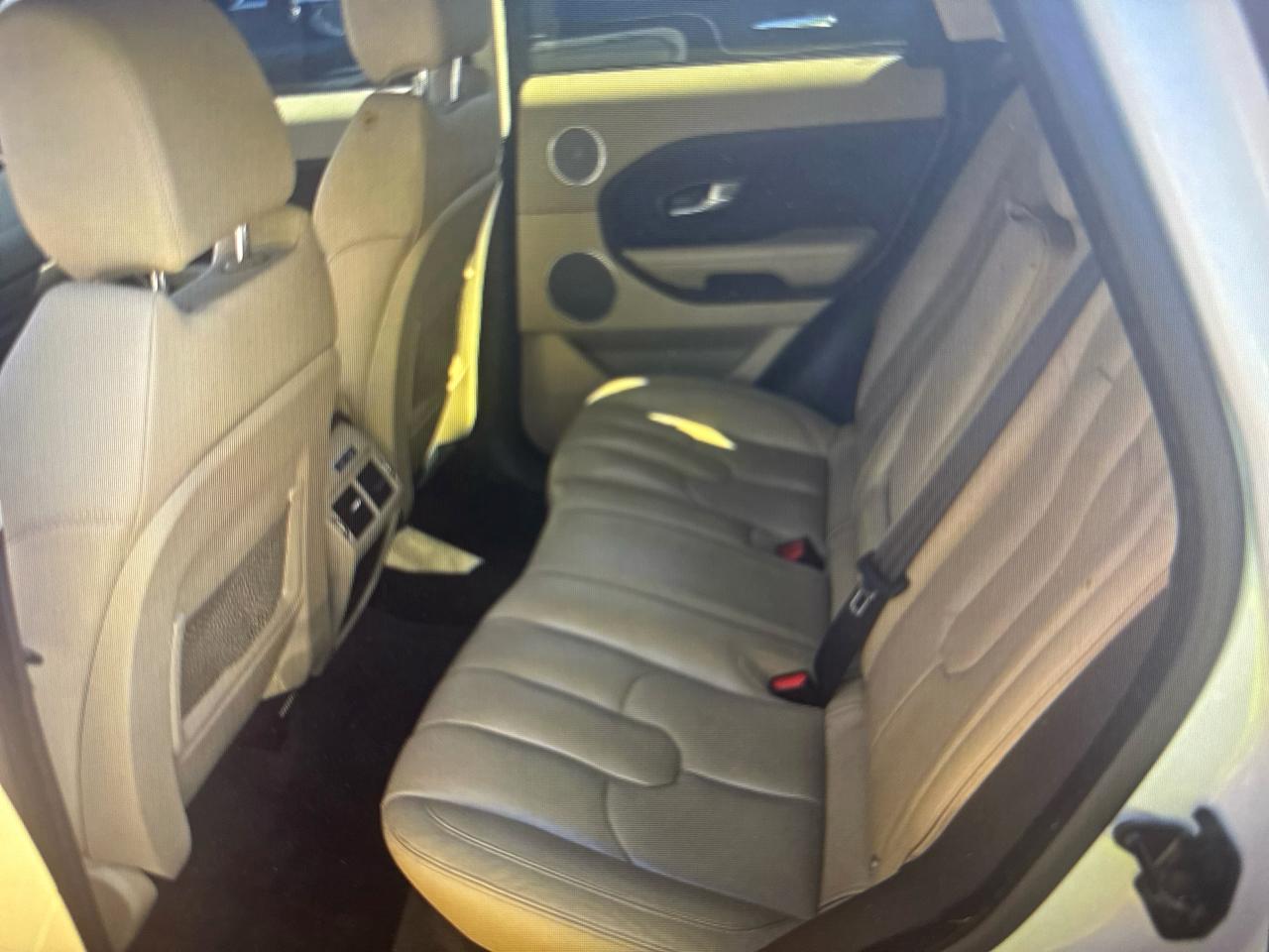 Land Rover Range Rover Evoque Pure Premium 5-Door 2015