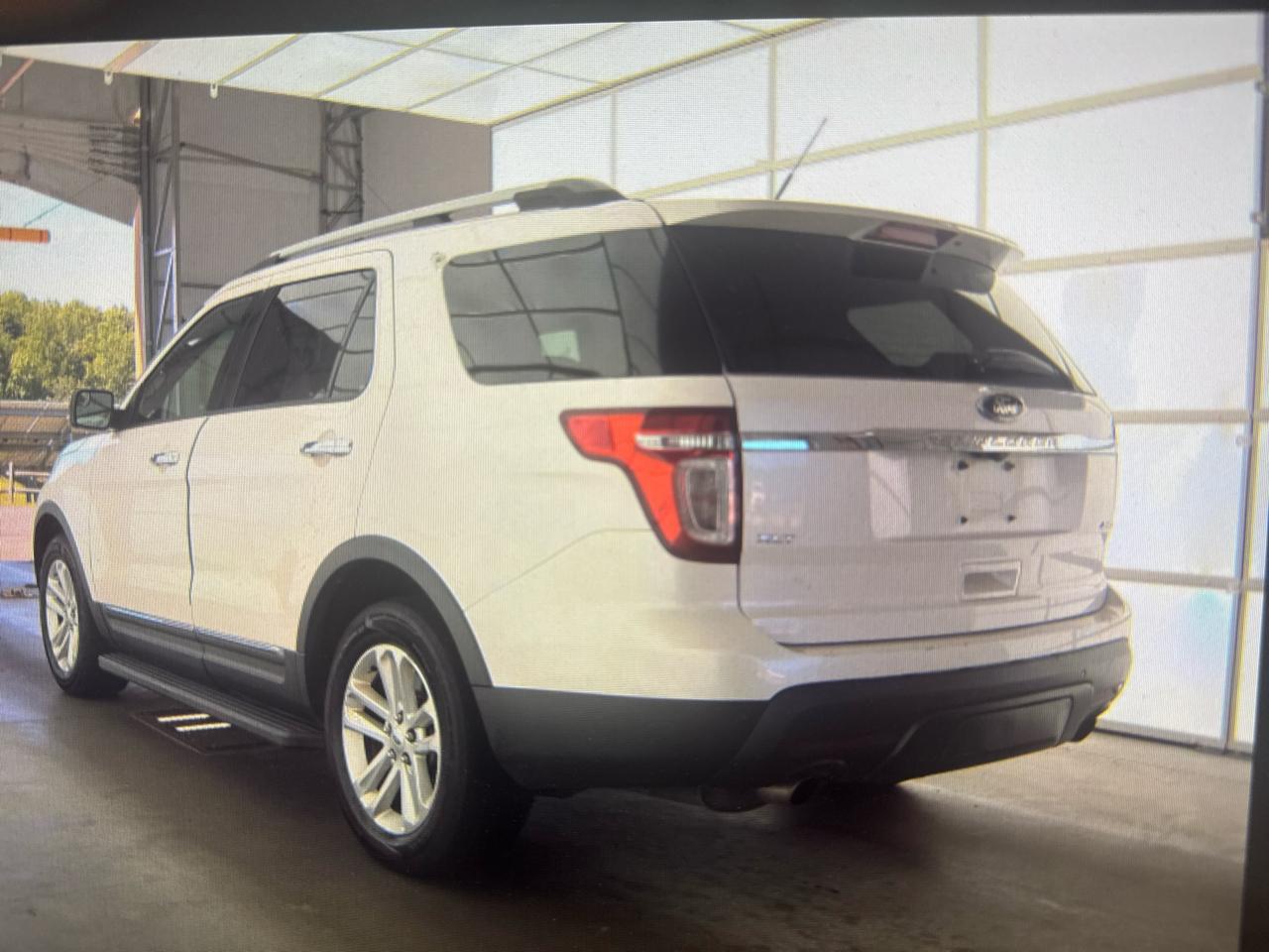 Ford Explorer XLT 4WD 2015