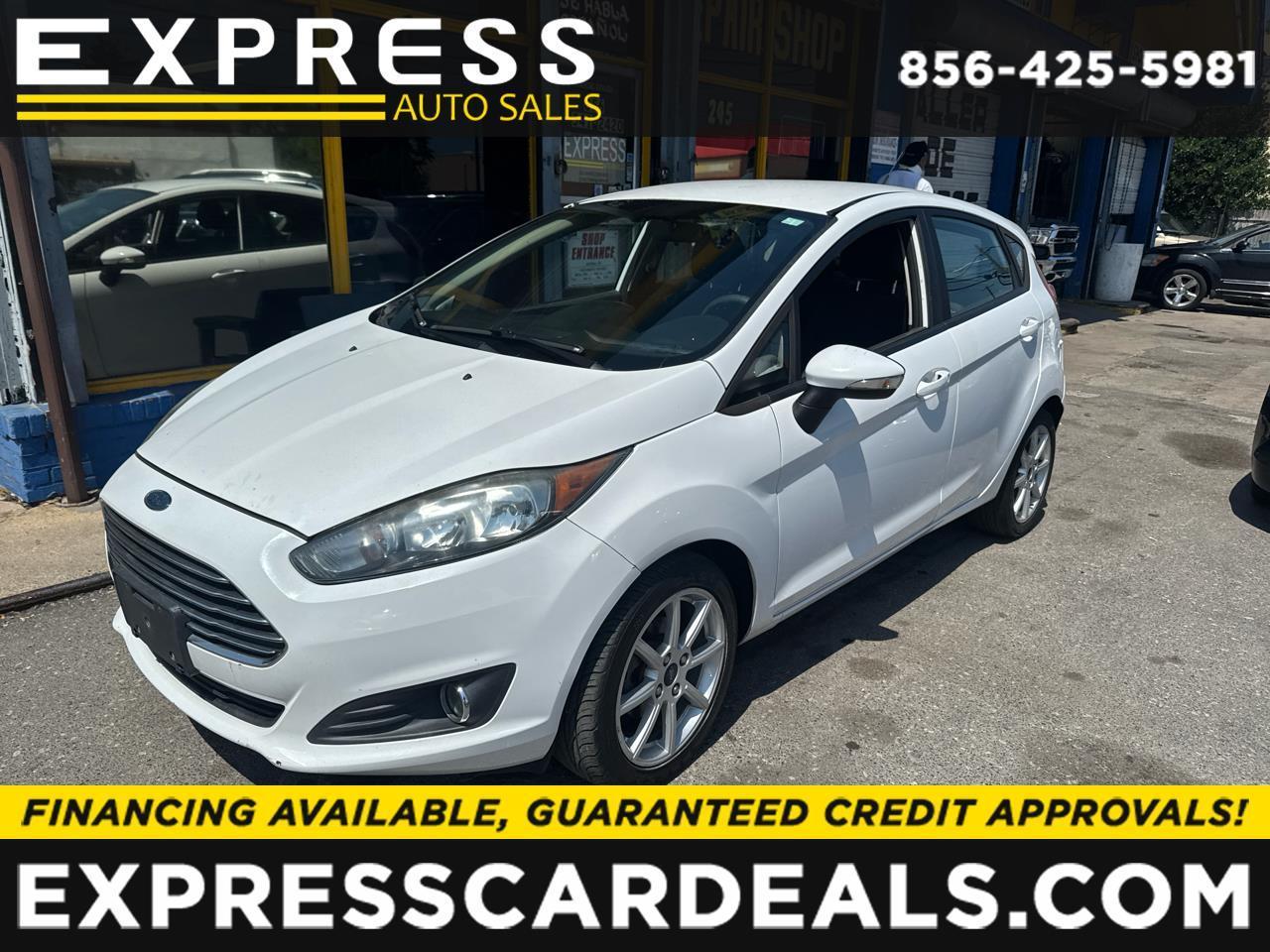 2015 Ford Fiesta SE Hatchback