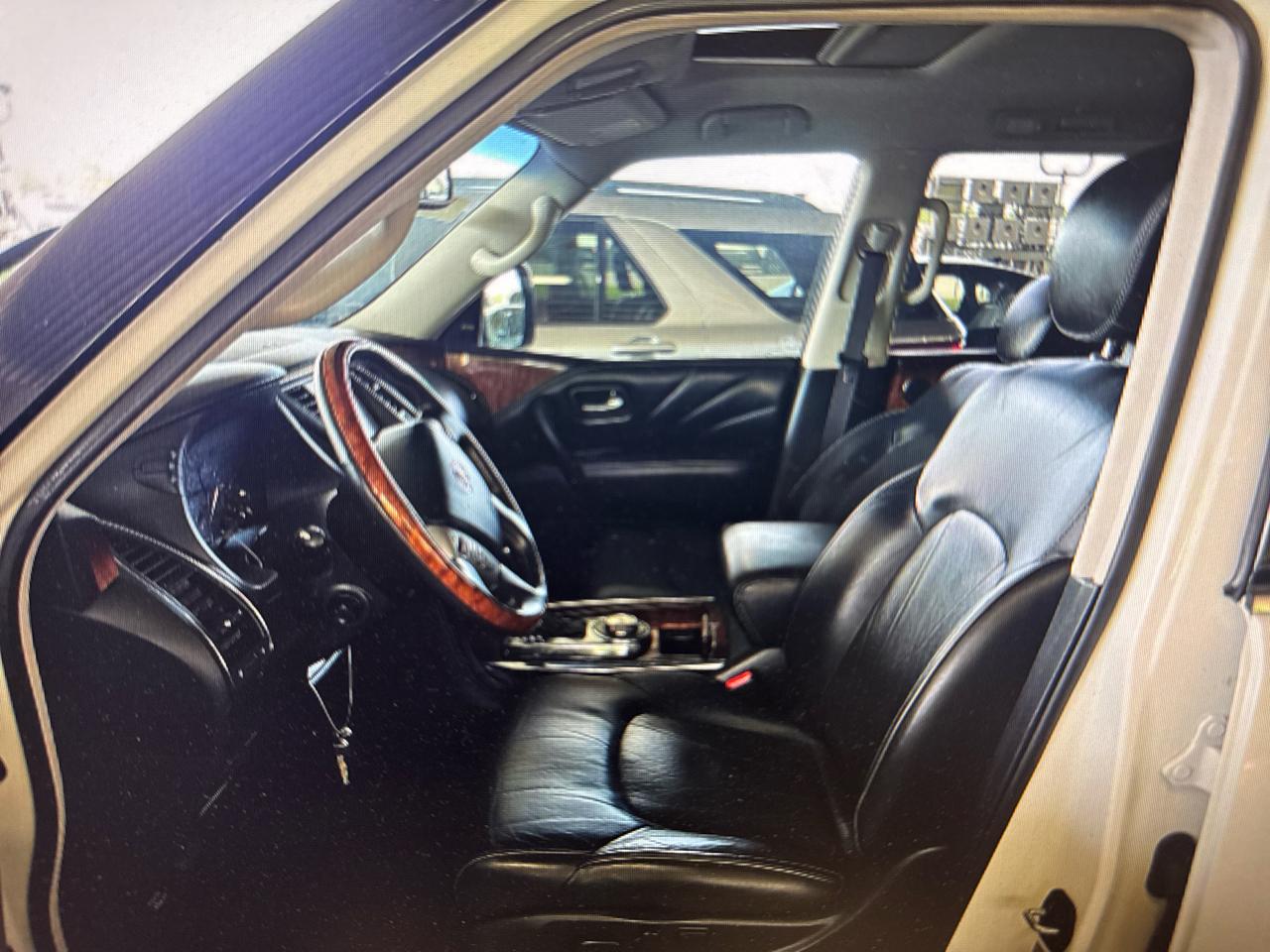 Infiniti QX80 4WD 2016