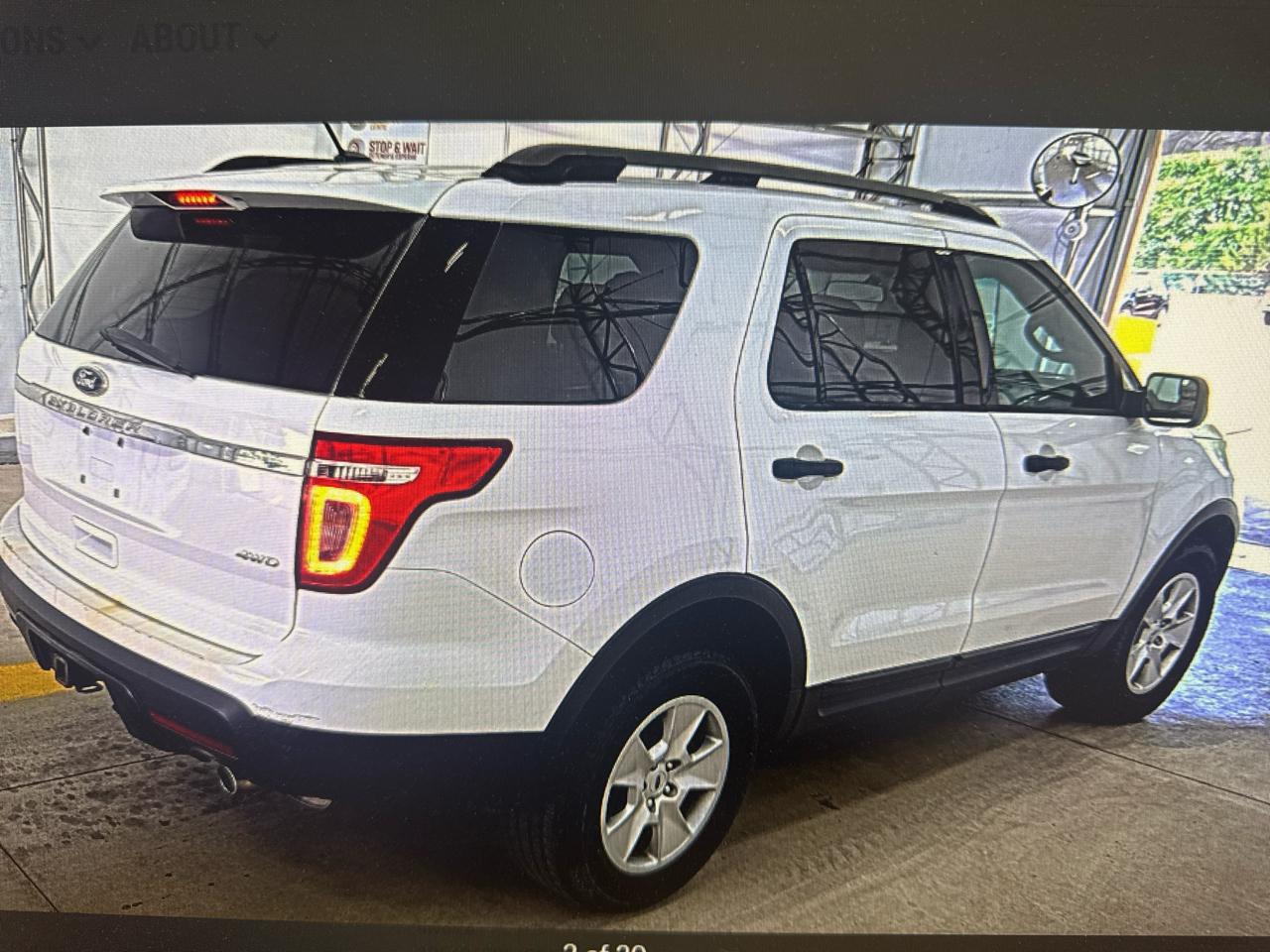 Ford Explorer Base 4WD 2013