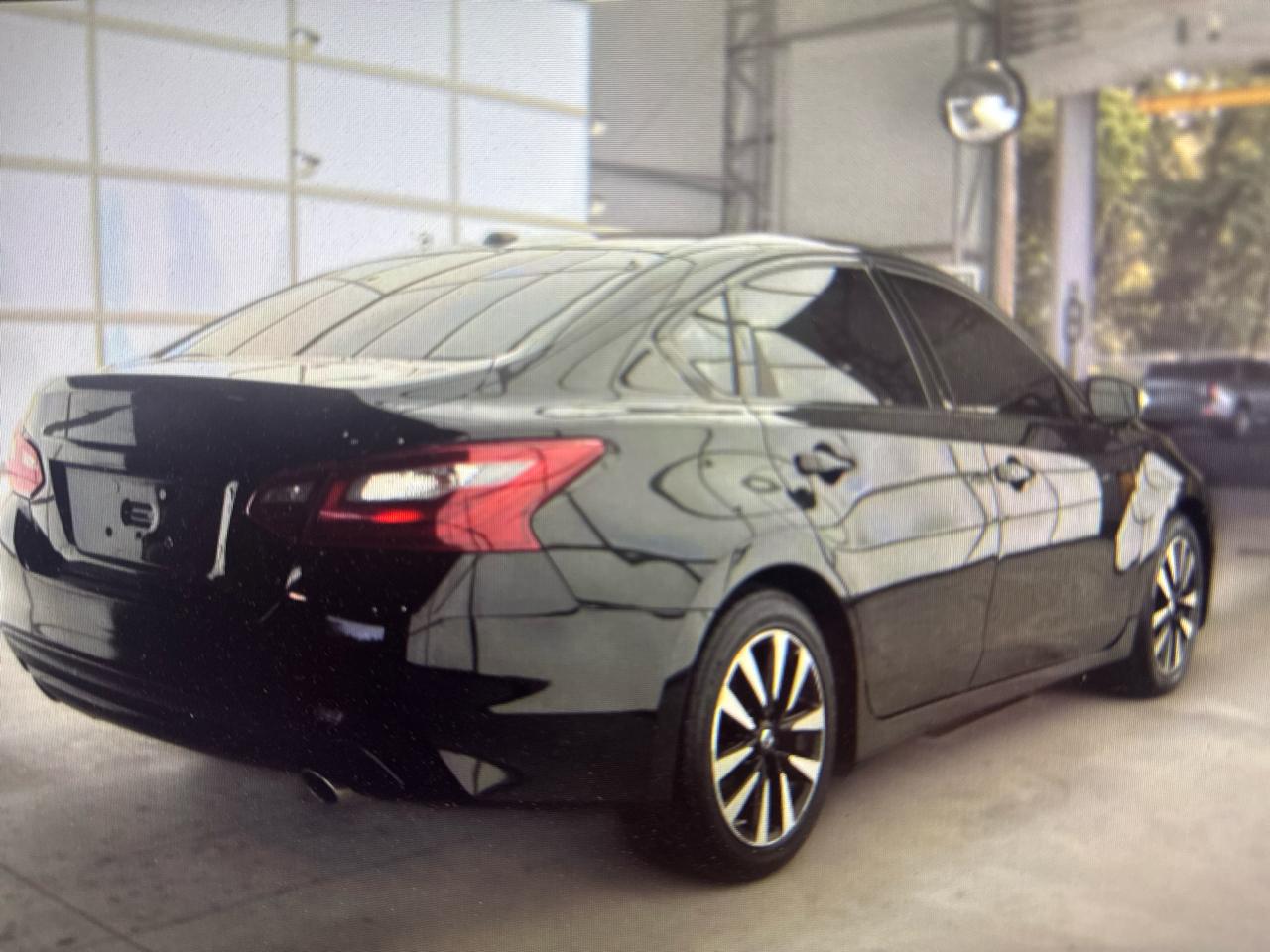 Nissan Altima 2.5 SV 2018