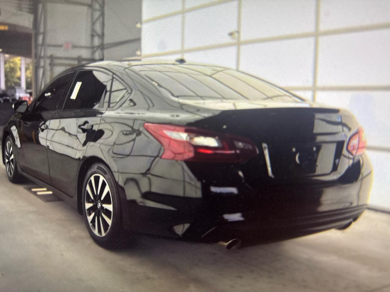 Nissan Altima 2.5 SV 2018