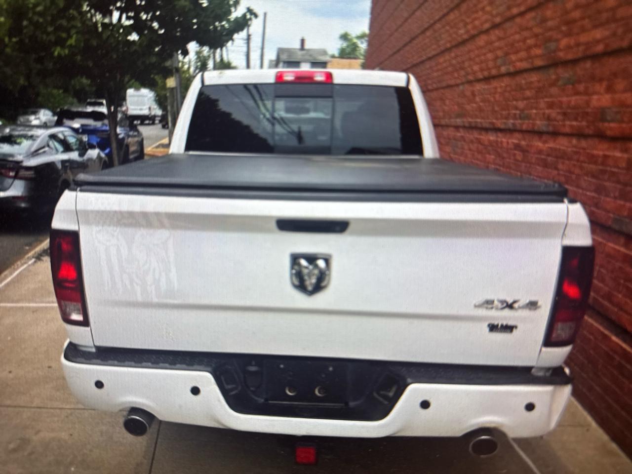 RAM 1500 Sport Crew Cab 4WD 2012