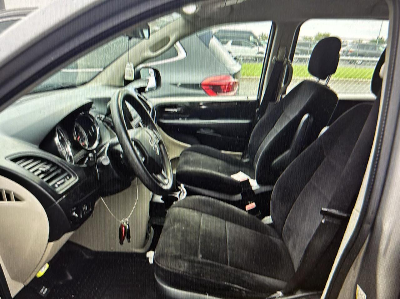 Dodge Grand Caravan SE 2013