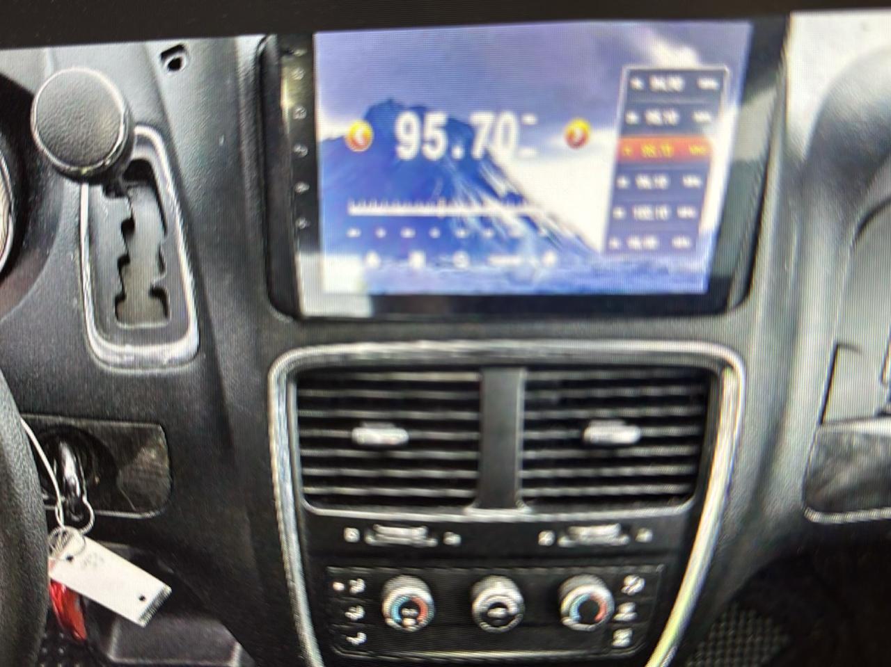 Dodge Grand Caravan SE 2013