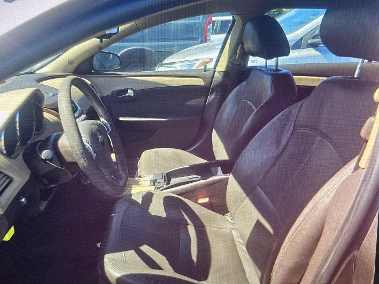 Chevrolet Malibu 1LT 2011