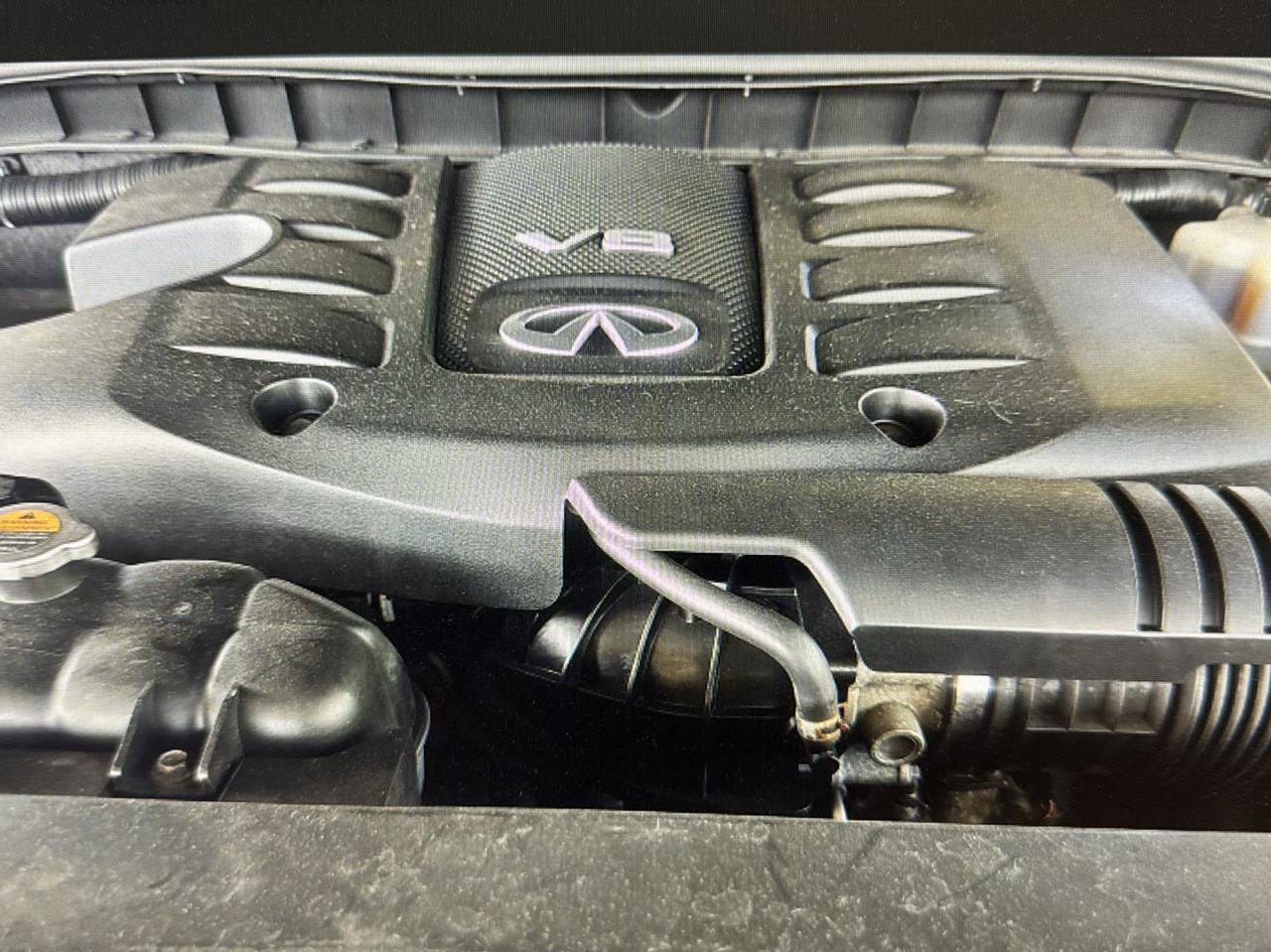 Infiniti QX56 4WD 2011