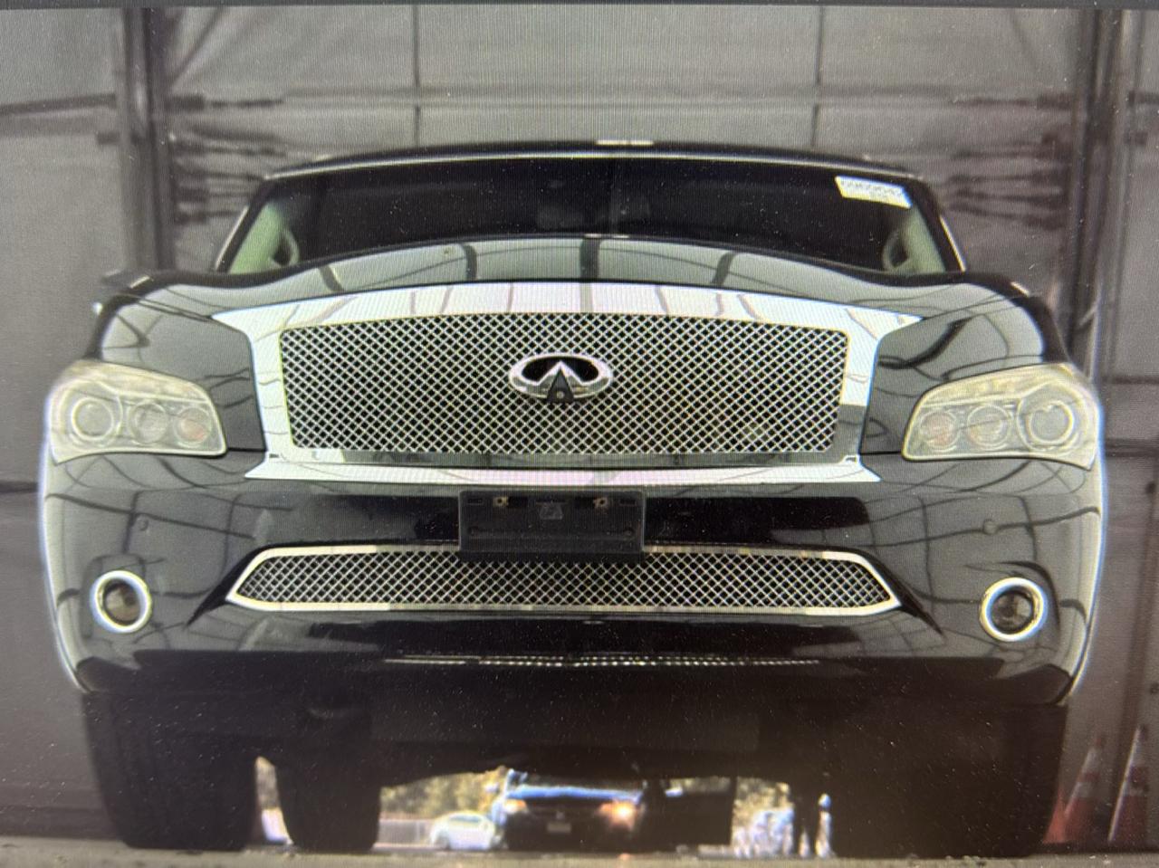 Infiniti QX56 4WD 2011