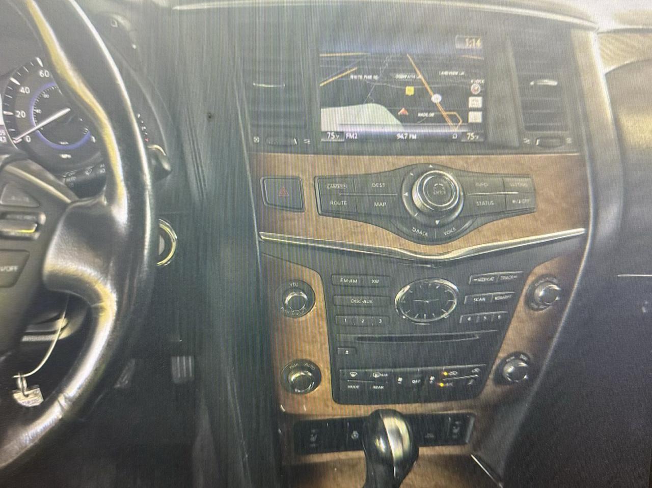 Infiniti QX56 4WD 2011