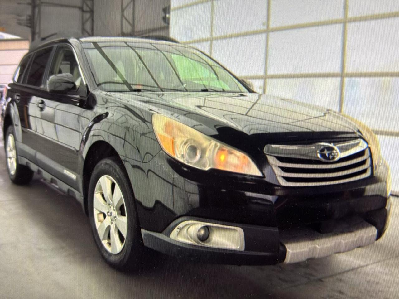 Subaru Outback 2.5i Limited 2012