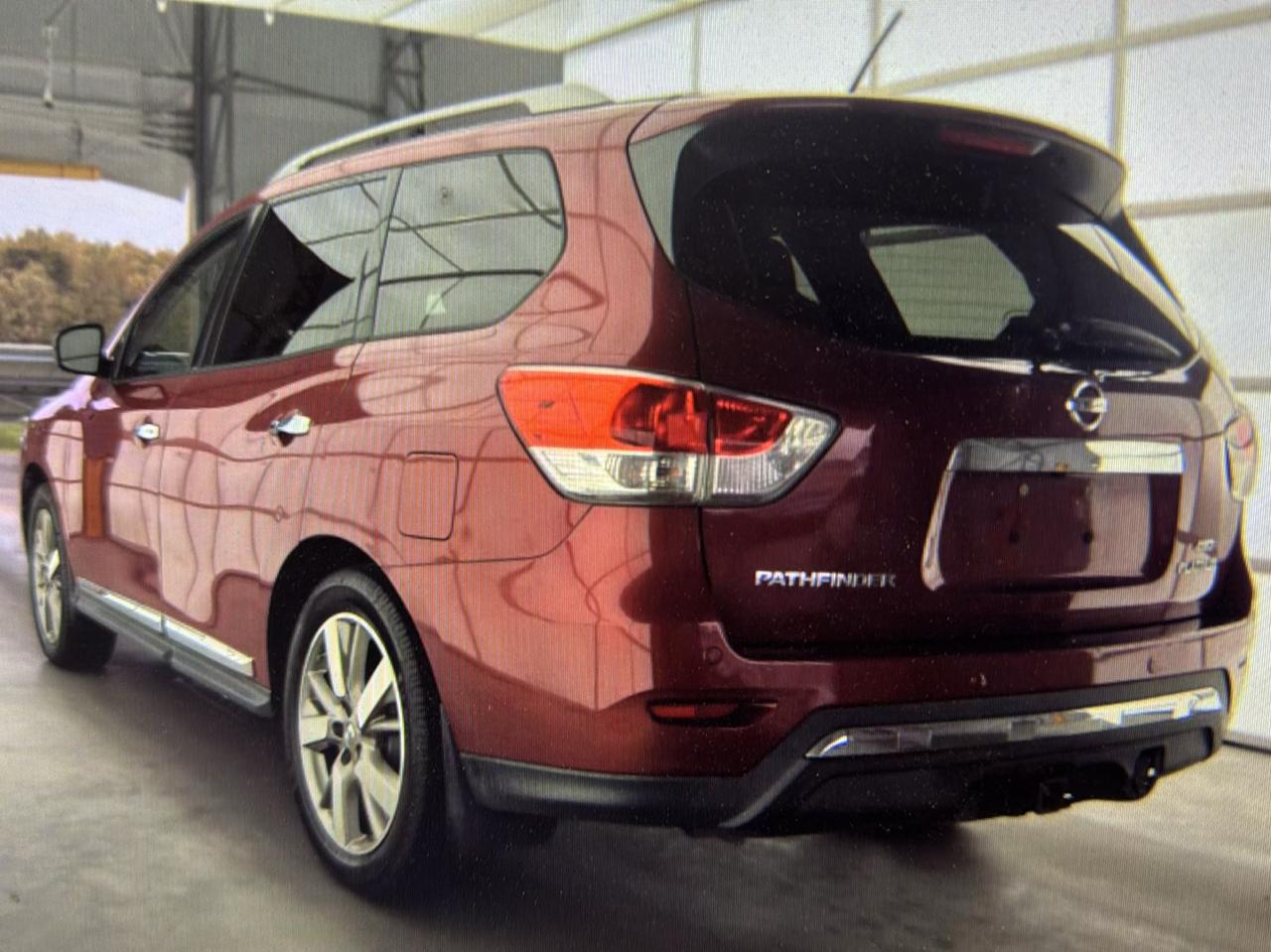 Nissan Pathfinder S 4WD 2014