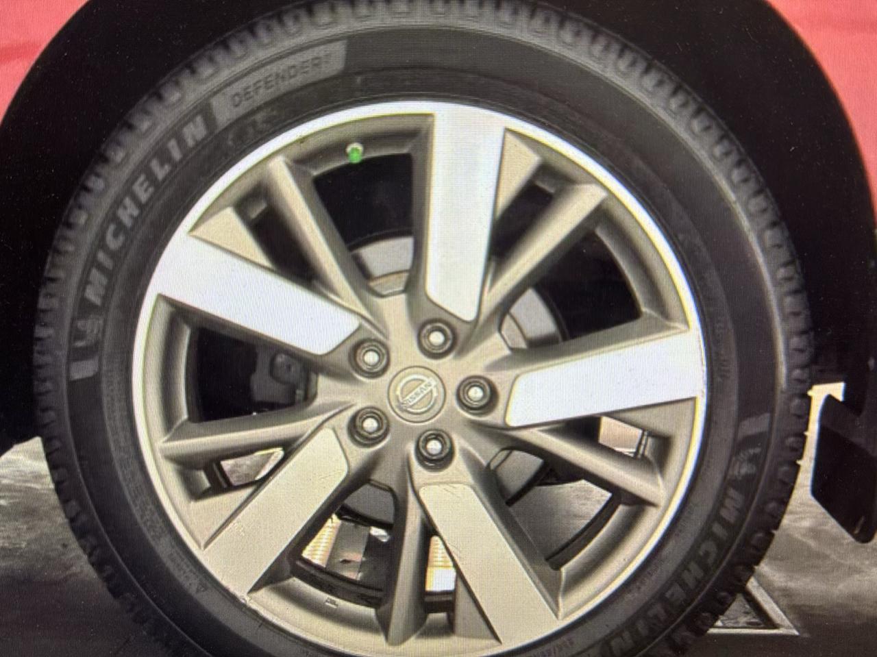 Nissan Pathfinder S 4WD 2014