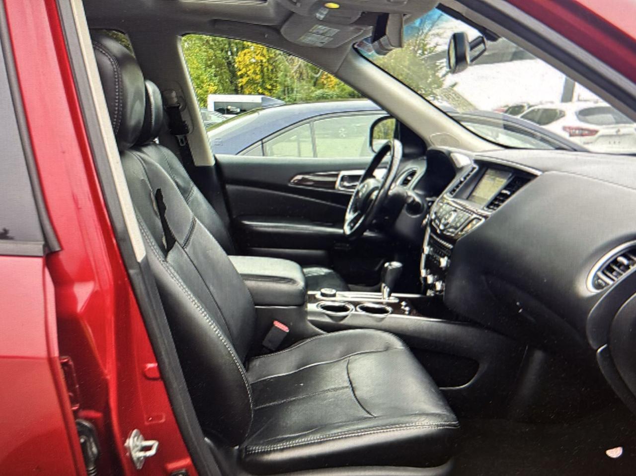 Nissan Pathfinder S 4WD 2014