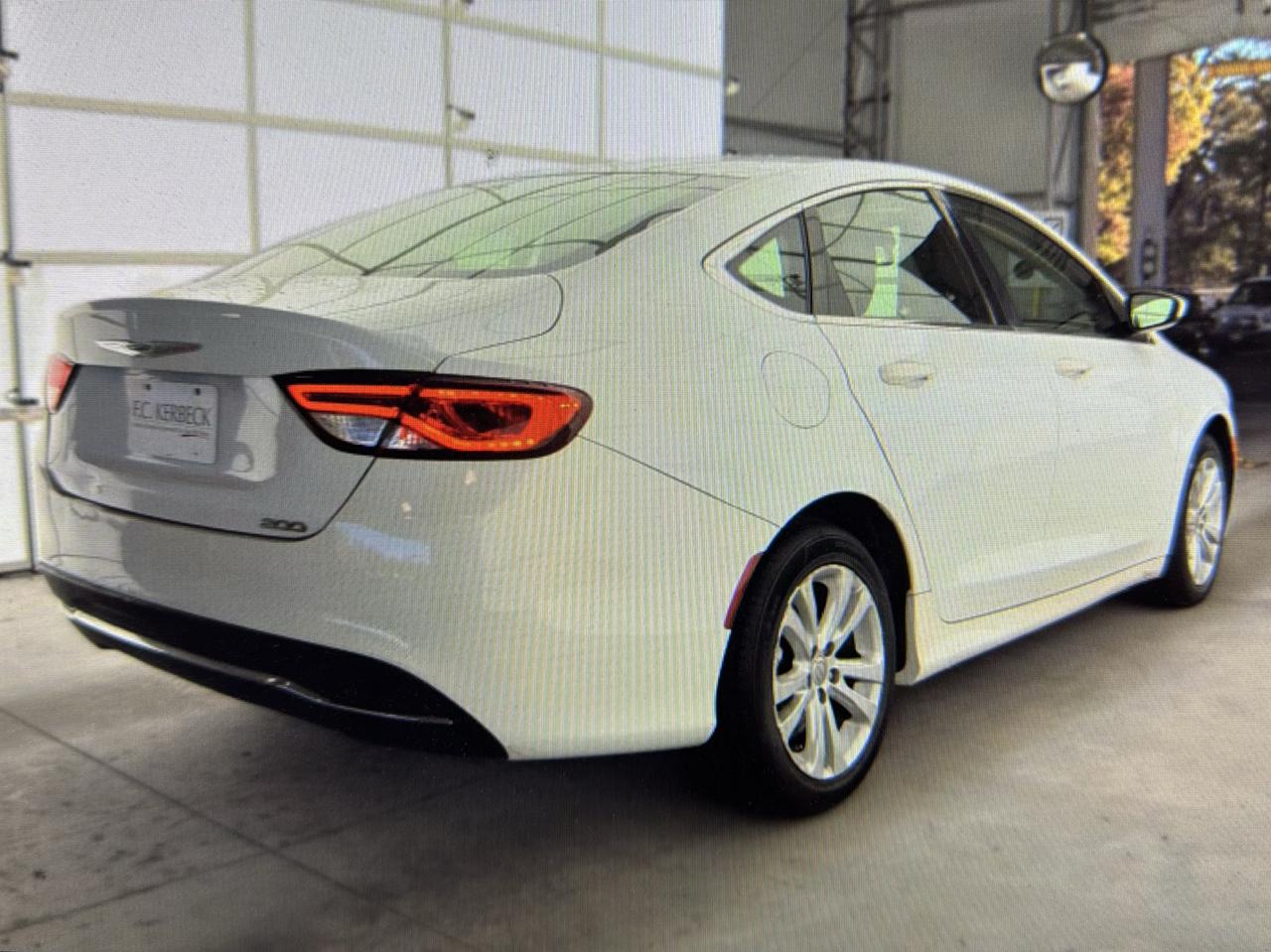 Chrysler 200 Limited 2015