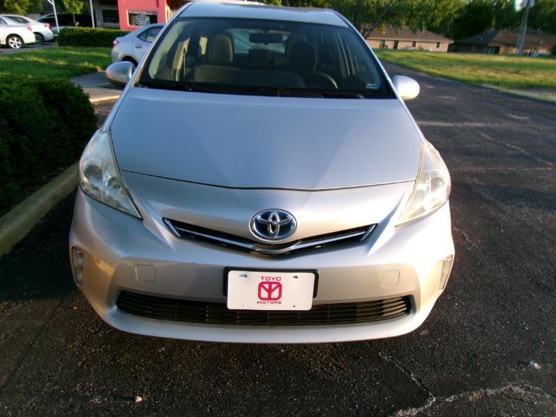 Toyota Prius V Three 2014
