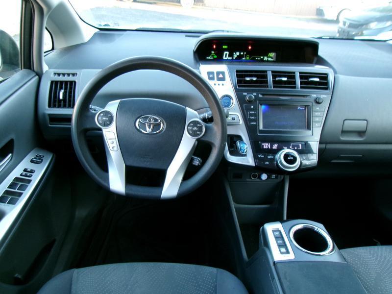 Toyota Prius V Three 2014