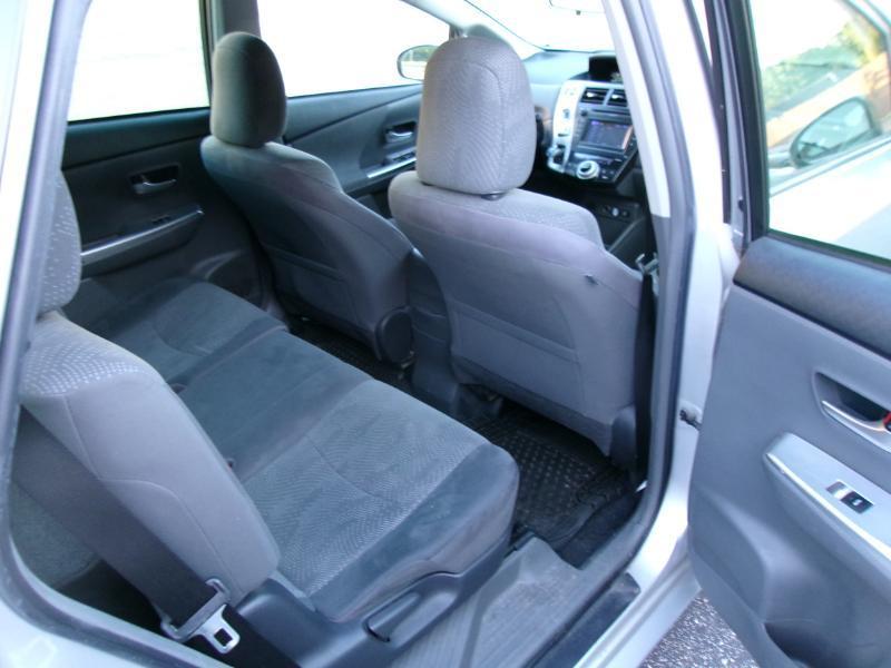 Toyota Prius V Three 2014