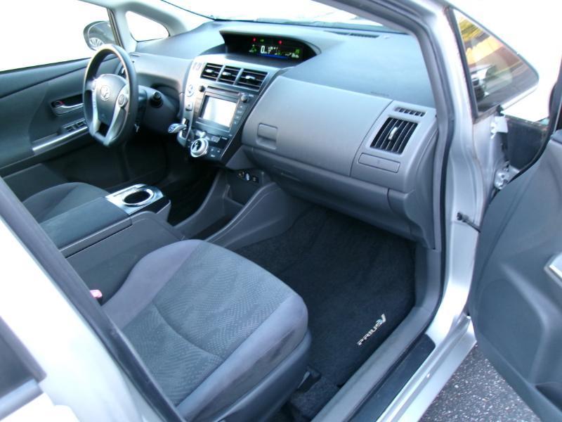 Toyota Prius V Three 2014