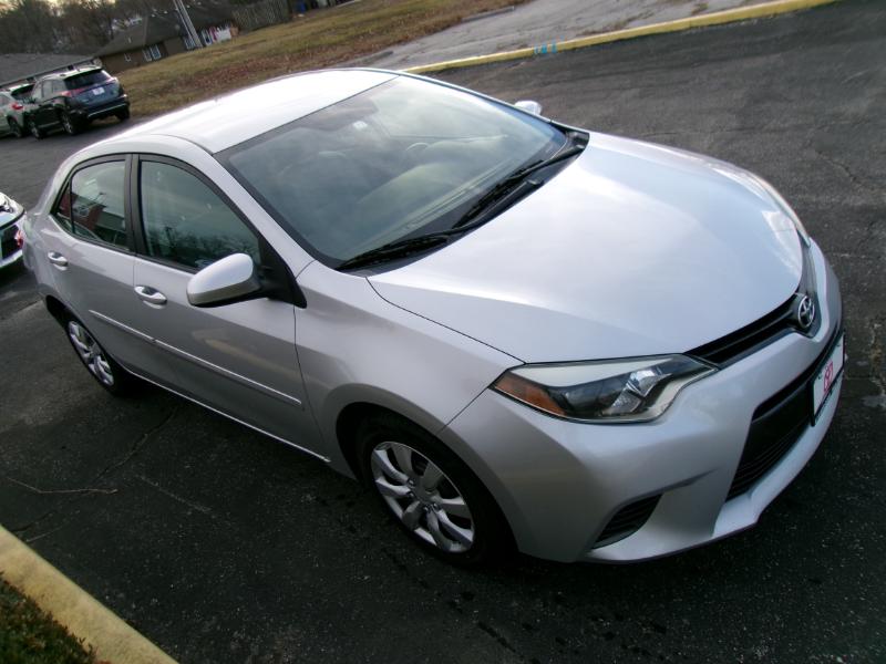 Toyota Corolla LE CVT 2015