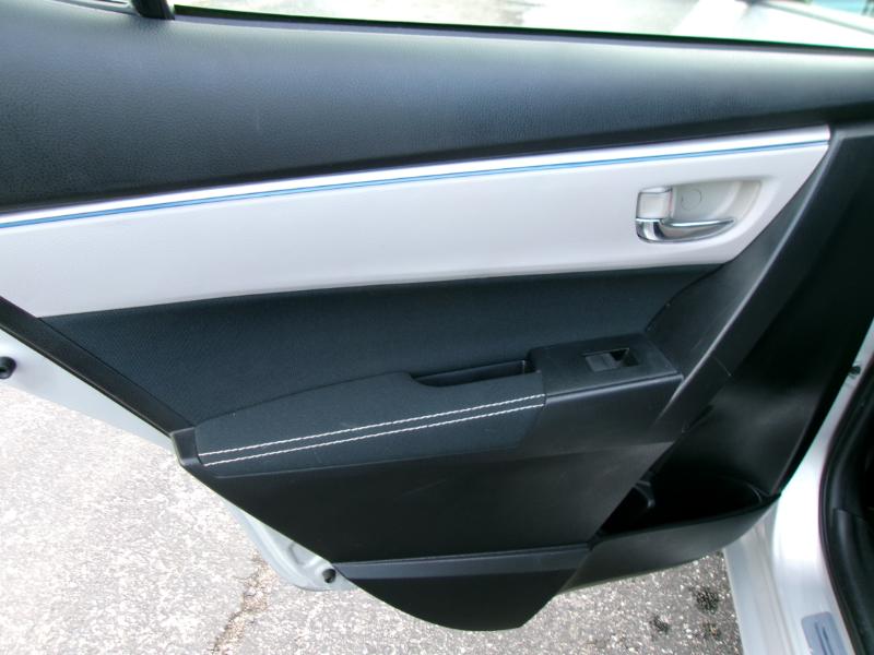 Toyota Corolla LE CVT 2015