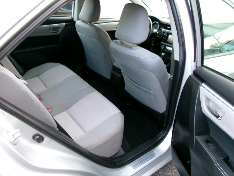 Toyota Corolla LE CVT 2015