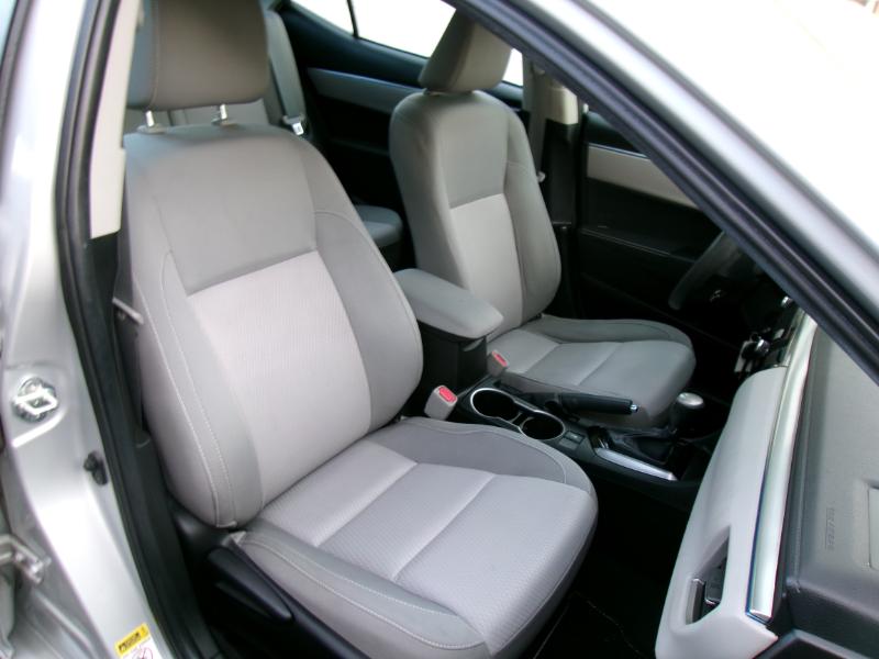 Toyota Corolla LE CVT 2015