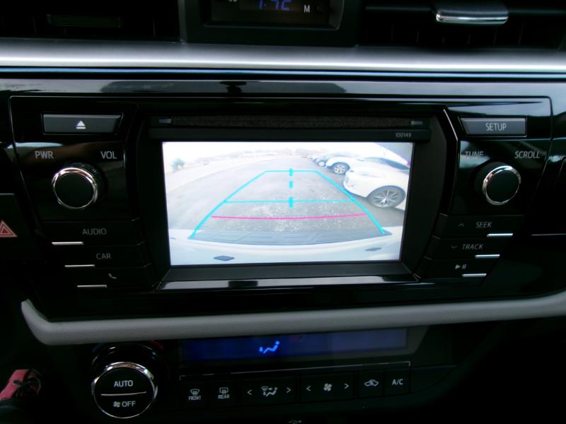 Toyota Corolla LE CVT 2015