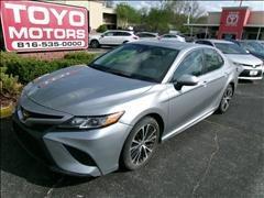 2020 Toyota Camry 