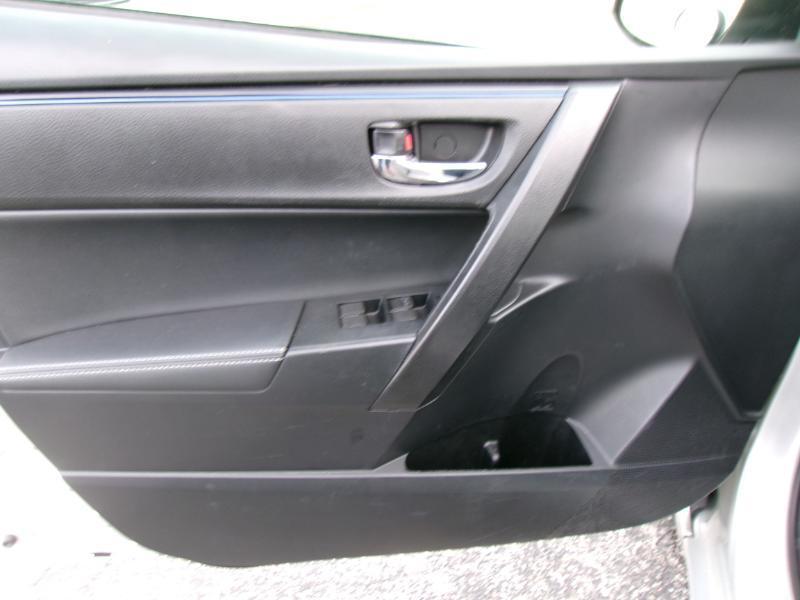 Toyota Corolla SE CVT 2017