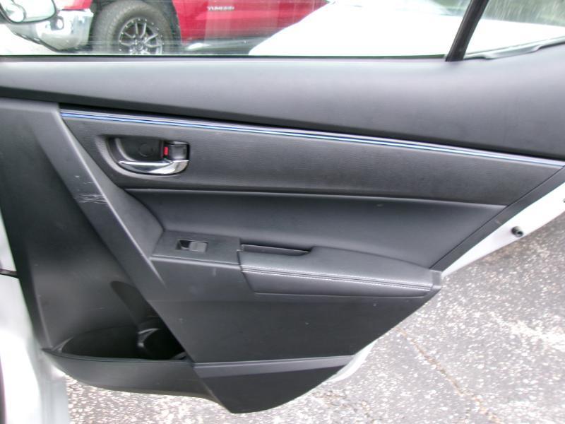 Toyota Corolla SE CVT 2017