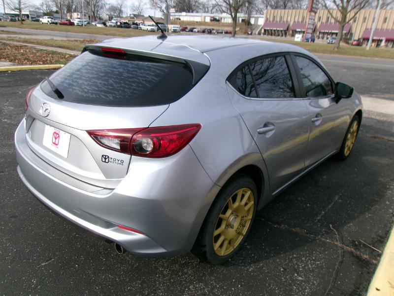 Mazda MAZDA3 i Touring AT 5-Door 2017