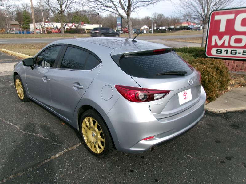 Mazda MAZDA3 i Touring AT 5-Door 2017