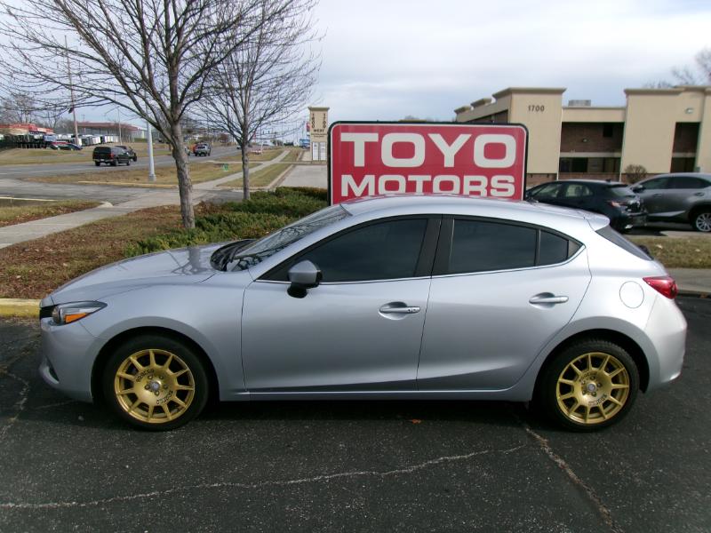 Mazda MAZDA3 i Touring AT 5-Door 2017