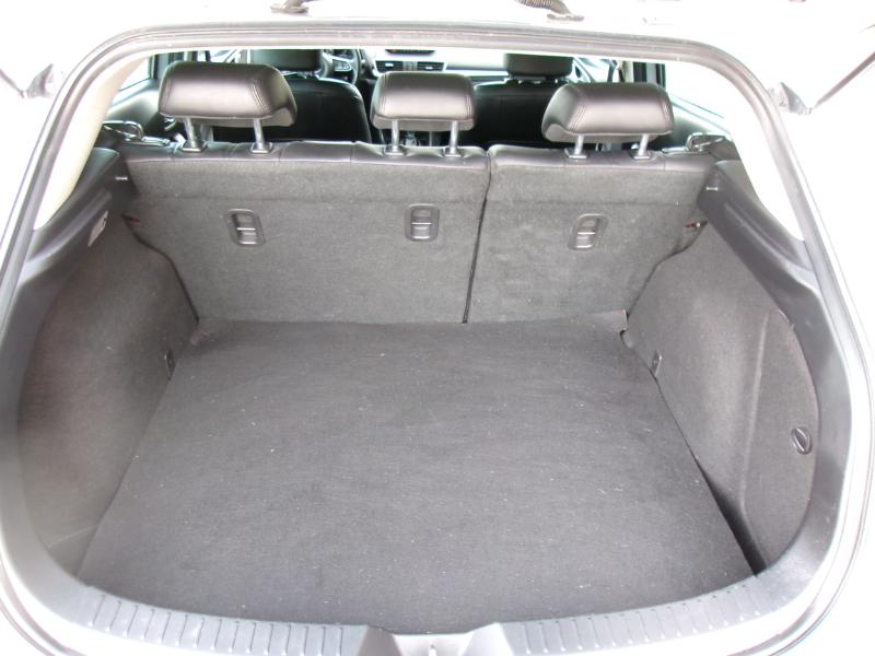 Mazda MAZDA3 i Touring AT 5-Door 2017