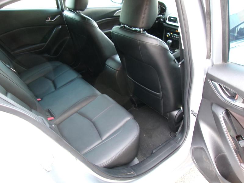 Mazda MAZDA3 i Touring AT 5-Door 2017