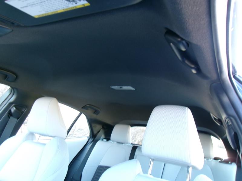 Toyota Corolla SE Hatchback CVT 2021