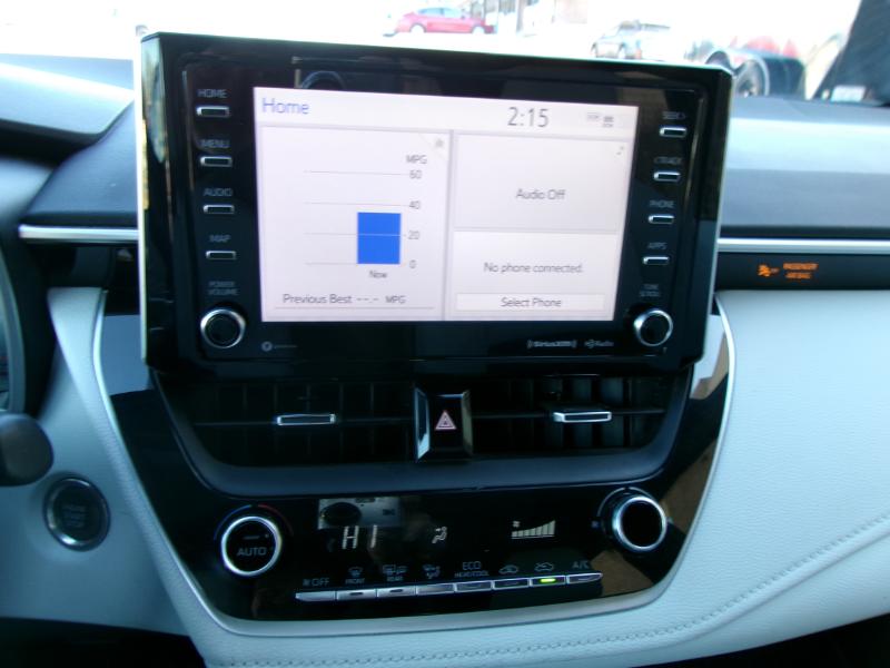 Toyota Corolla SE Hatchback CVT 2021