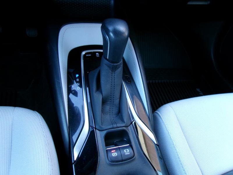 Toyota Corolla SE Hatchback CVT 2021