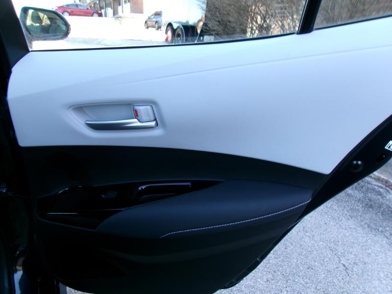 Toyota Corolla SE Hatchback CVT 2021