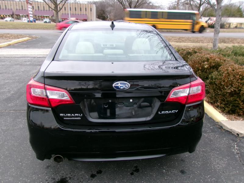 Subaru Legacy 2.5i Premium 2016