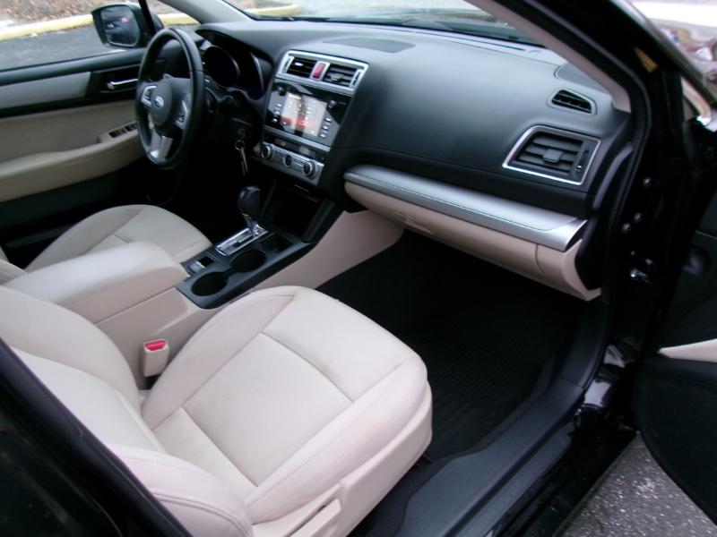 Subaru Legacy 2.5i Premium 2016