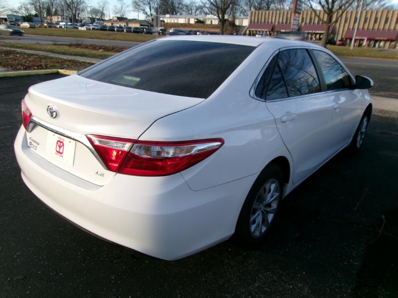 Toyota Camry LE 2017