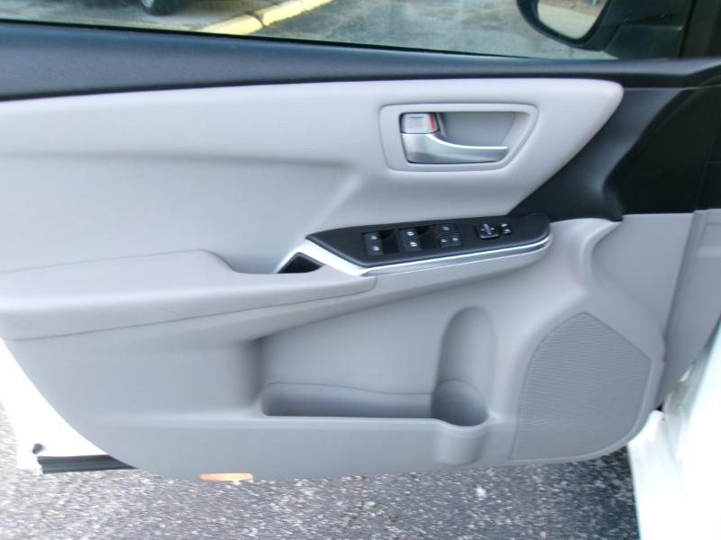 Toyota Camry LE 2017