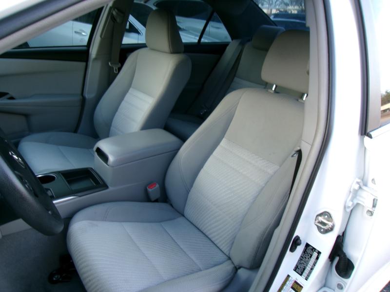 Toyota Camry LE 2017