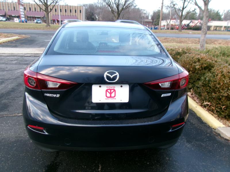 Mazda MAZDA3 i Sport AT 4-Door 2016