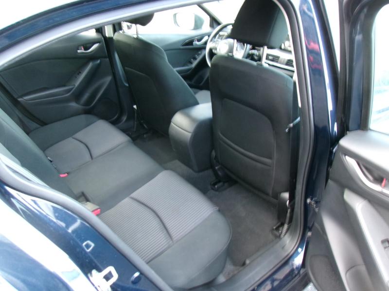 Mazda MAZDA3 i Sport AT 4-Door 2016